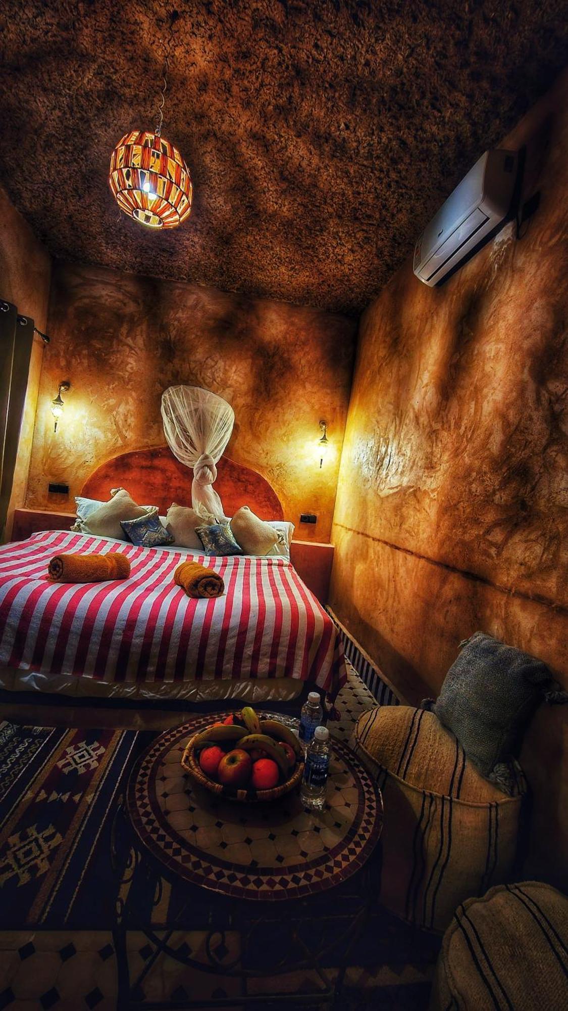 Camels House Bed & Breakfast Hassilabied Dış mekan fotoğraf